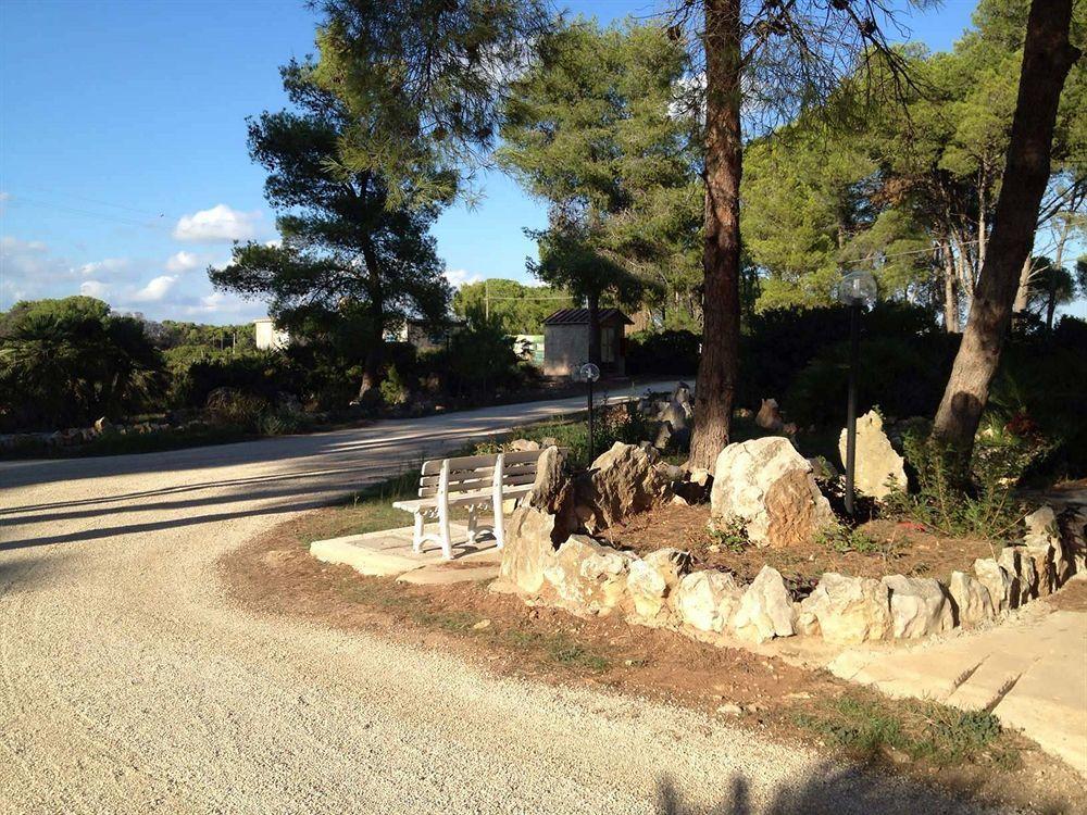 Villaggio Camping Nurral Fertilia Exteriér fotografie